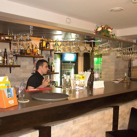 Hanul Domnesc Braşov Extérieur photo