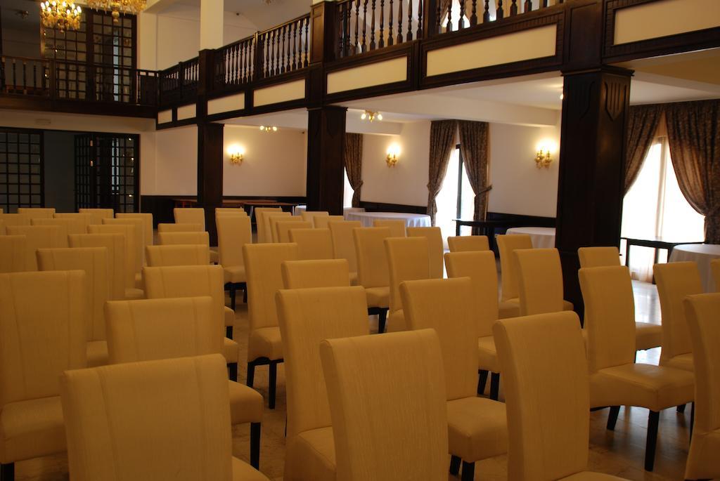 Hanul Domnesc Braşov Extérieur photo