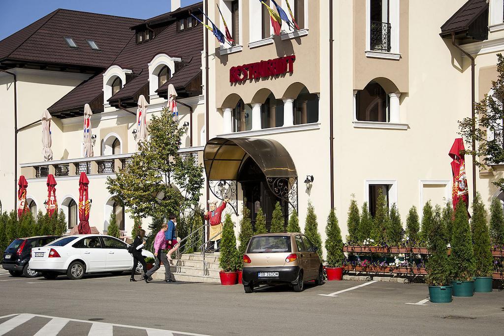 Hanul Domnesc Braşov Extérieur photo