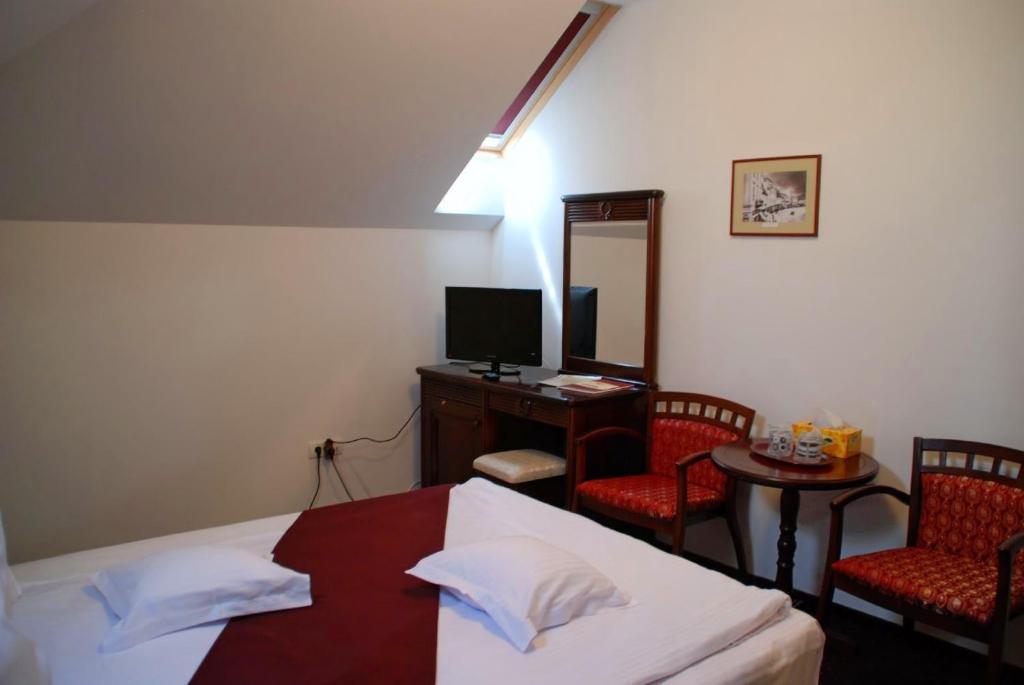 Hanul Domnesc Braşov Chambre photo