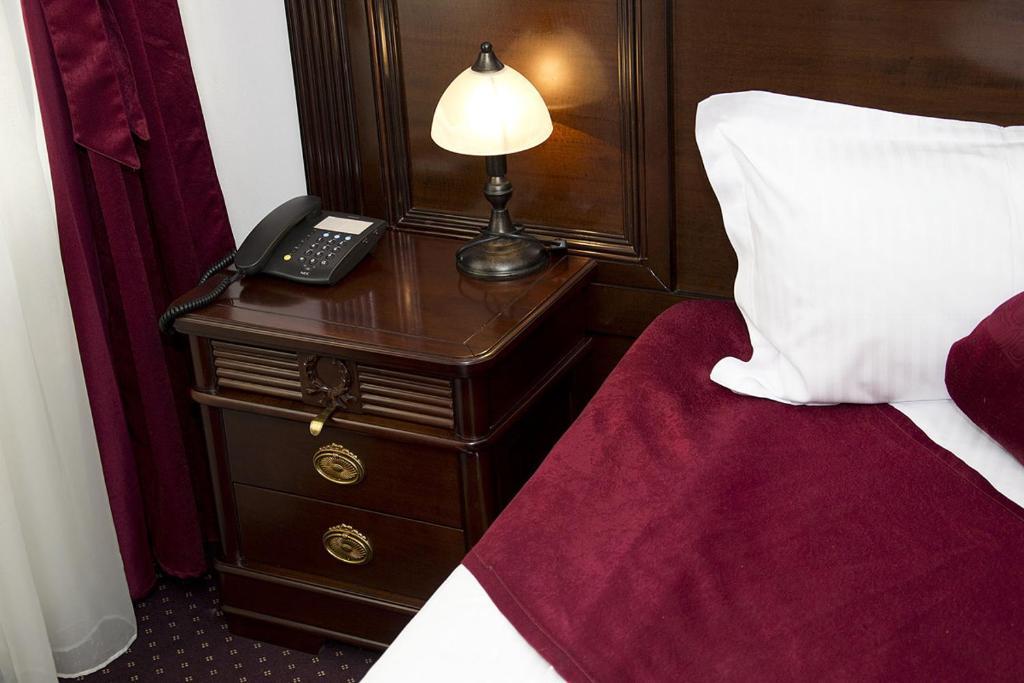 Hanul Domnesc Braşov Chambre photo