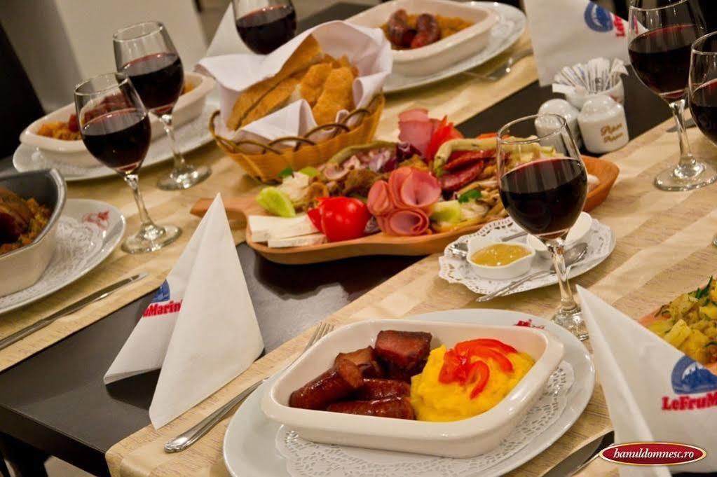 Hanul Domnesc Braşov Extérieur photo